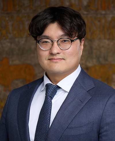 Advisor photo for Adam An