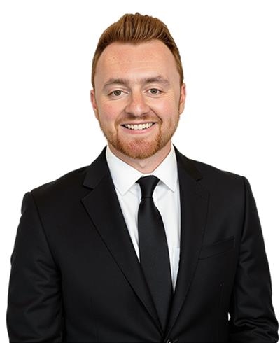Advisor photo for Adam Jakes