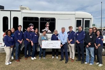 The Doyle & Associates team volunteering at Feed Lake Highlands