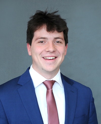 Alex Tsvetkov, Client Support Associate serving the Minneapolis, MN area - Ameriprise Advisors