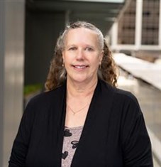 Linda Hutchinson