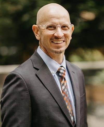 Advisor photo for Alexander Gust
