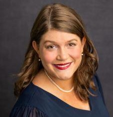 Leeannda Fischer