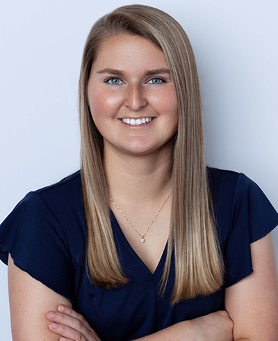 Advisor photo for Allie Dettinger