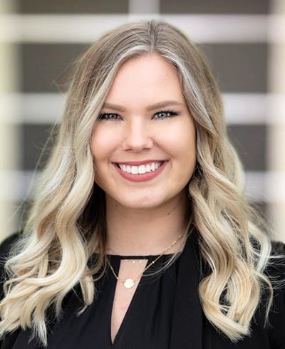 Alexandra Keck, Financial Advisor serving the Orland Park, IL area - Ameriprise Advisors