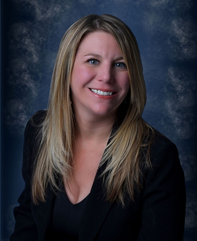 Mandy Denton, Associate Financial Advisor serving the Lawrence, KS area - Ameriprise Advisors