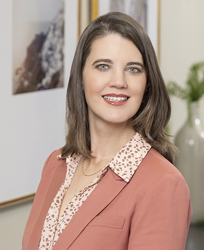 Advisor photo for Amy Bonzon