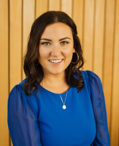 Andrea C Delapp, Financial Advisor serving the Salem, OR area - Ameriprise Advisors