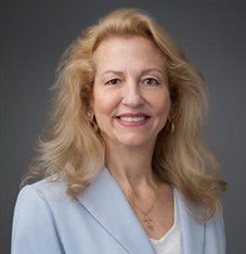 Luci Bates