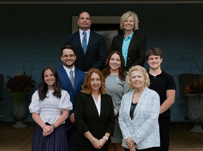 Team photo for Freedom Financial Management