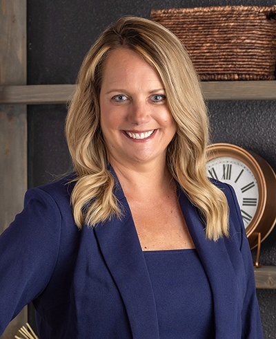 Advisor photo for Angela Thoren