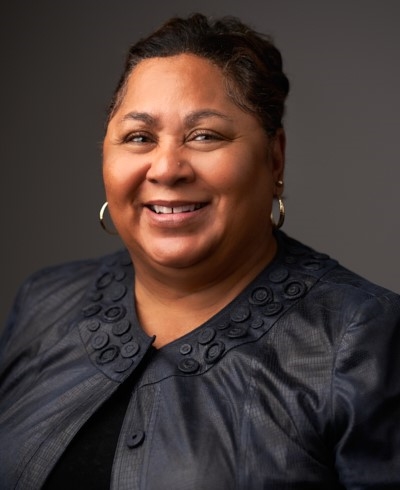 Angelia Thomas, Financial Advisor serving the Omaha, NE area - Ameriprise Advisors