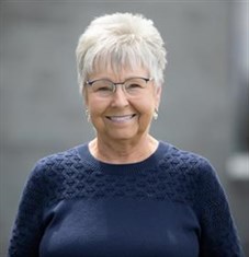 Julie Nelson
