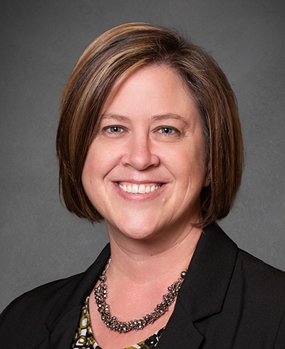 April Diederich, Financial Advisor serving the St Cloud, MN area - Ameriprise Advisors