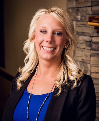 Ashley Ann Hubacher, Registered Practice Associate serving the Vancouver, WA area - Ameriprise Advisors