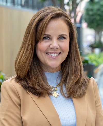 Advisor photo for Ashley Smelser