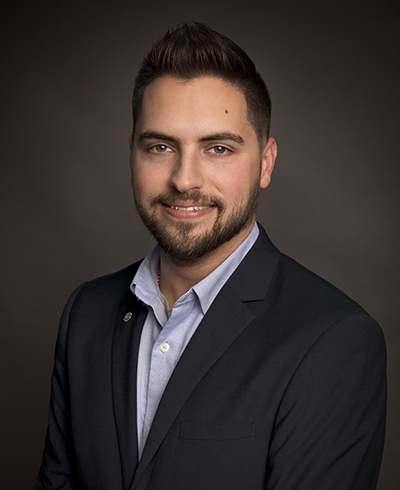 Austin Yago, Financial Advisor serving the Anchorage, AK area - Ameriprise Advisors