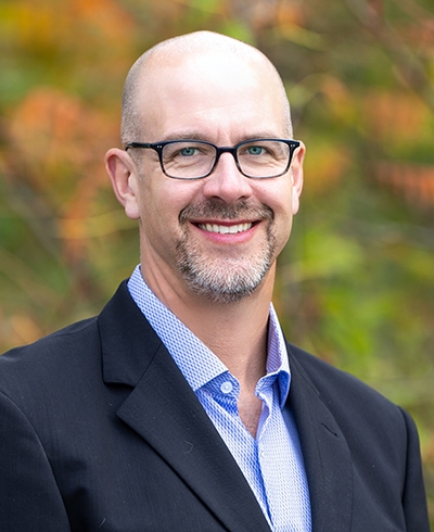 Benjamin A Russell, Private Wealth Advisor serving the Colchester, VT area - Ameriprise Advisors