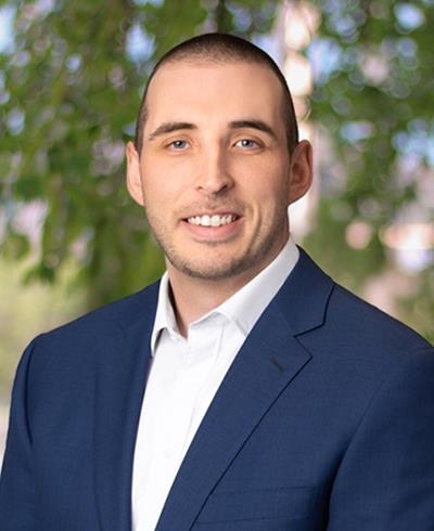 Advisor photo for Bennett Cooper