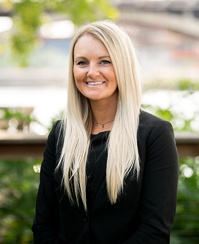 Betsy Kelly, Financial Advisor serving the Arden Hills, MN area - Ameriprise Advisors