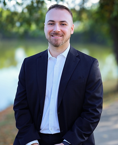 Advisor photo for Brandon Porter