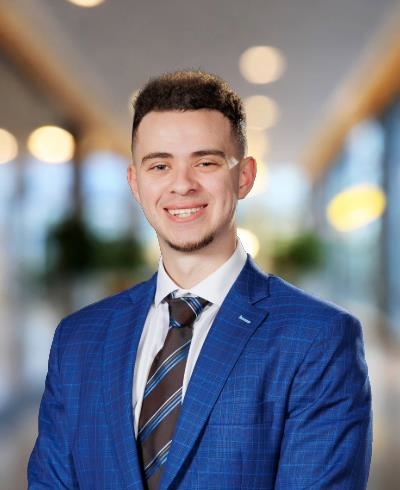 Advisor photo for Brandon Steig