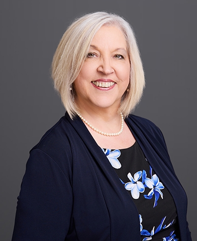 Advisor photo for Brenda Dobrick