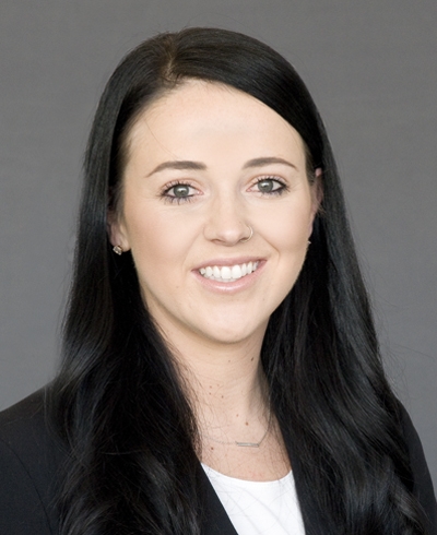 Brittney Willaert, Client Relationship Manager serving the Minneapolis, MN area - Ameriprise Advisors