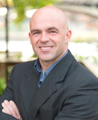 Brody R Halverson, Financial Advisor serving the Cambridge, MN area - Ameriprise Advisors