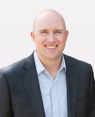 Advisor photo for Carter Lachney