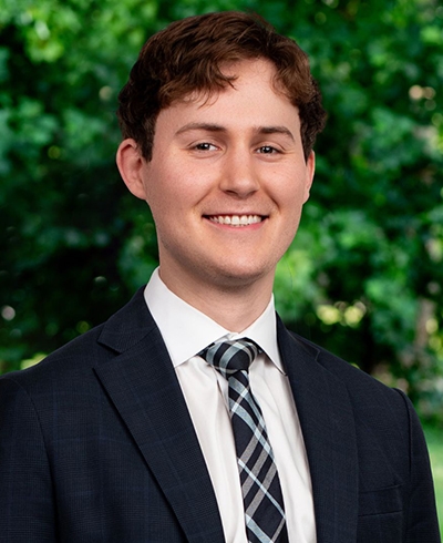 Chase M Donohue, Private Wealth Advisor serving the Louisville, KY area - Ameriprise Advisors