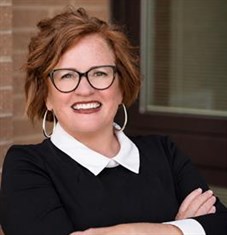 Lisa Hanson