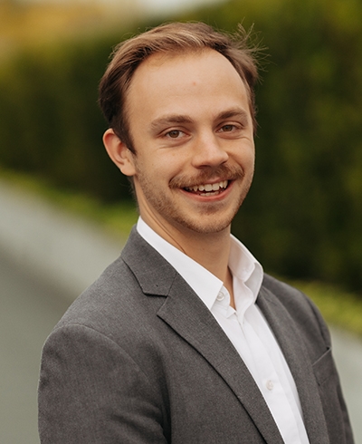 Advisor photo for Christopher Basile