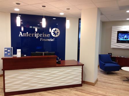 C Brantley Smith - Ameriprise Financial Advisor in Portland, OR