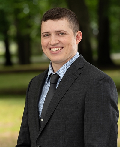 Cody Hagen, Financial Advisor serving the Holland, MI area - Ameriprise Advisors