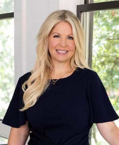 Advisor photo for Crystal Garrett