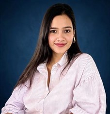Sakshi Tiwari 