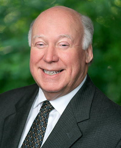 Advisor photo for Daniel Lovstad