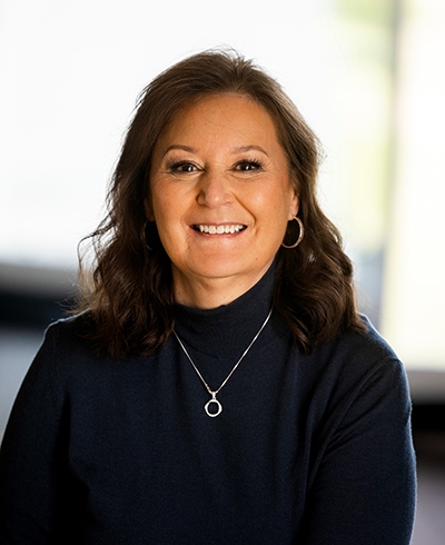 Debbie R Albert, Financial Advisor serving the Grand Forks, ND area - Ameriprise Advisors