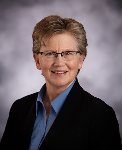 Debra Cirksena, Private Wealth Advisor serving the Lincoln, NE area - Ameriprise Advisors