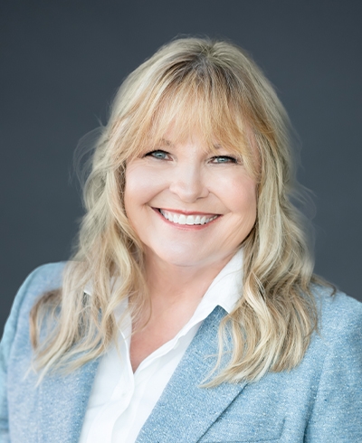 Donna McNeely, President serving the Manhattan Beach, CA area - Ameriprise Advisors