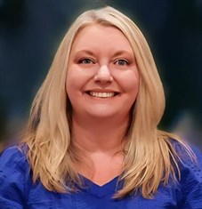 Renee McNiff