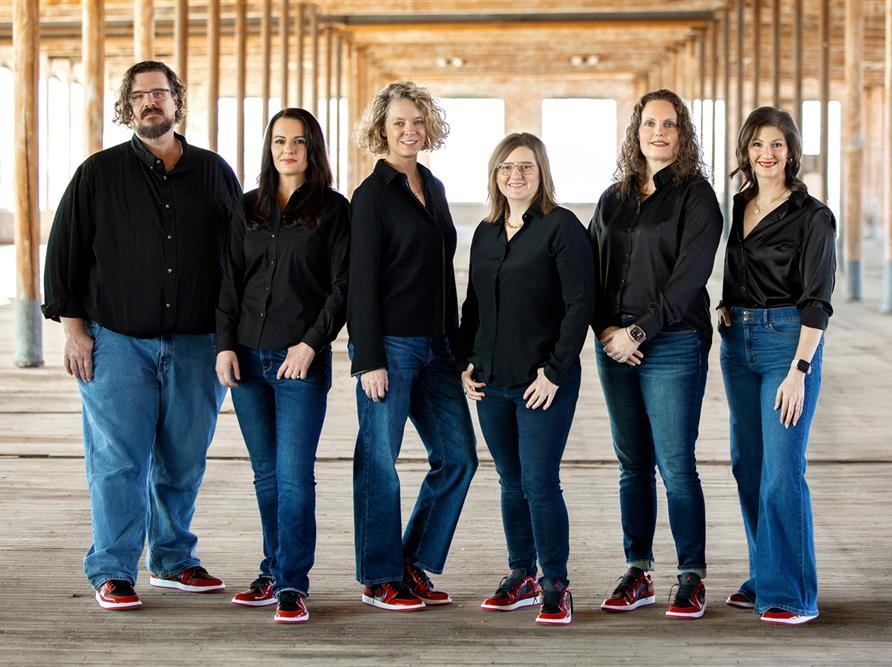 Team photo for Calander Wealth