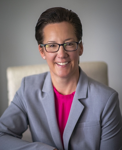Elaina A Carlson, Private Wealth Advisor serving the Las Vegas, NV area - Ameriprise Advisors