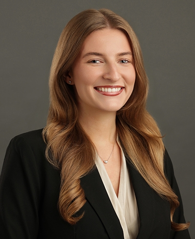 Emma Lenfest, Client Support Associate serving the Charlotte, NC area - Ameriprise Advisors