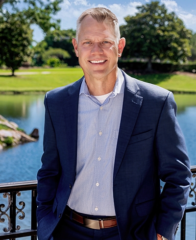 Advisor photo for Eric Nompleggi