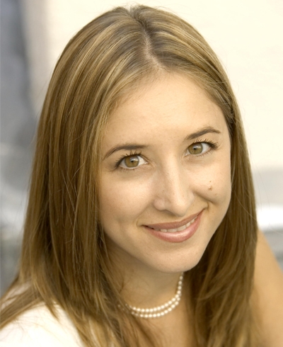 Erika Puzik, Private Wealth Advisor serving the Los Angeles, CA area - Ameriprise Advisors