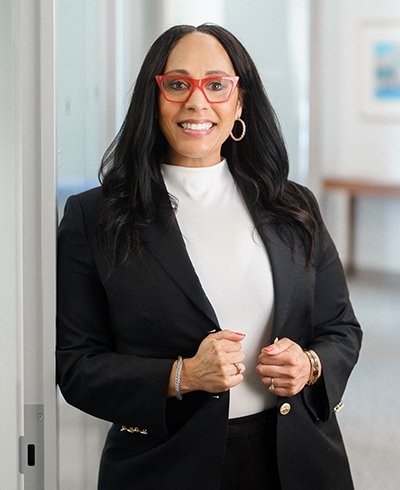 Advisor photo for Eva Rennalls