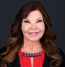 Kelly Hall