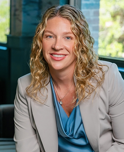Advisor photo for Hannah Crevier